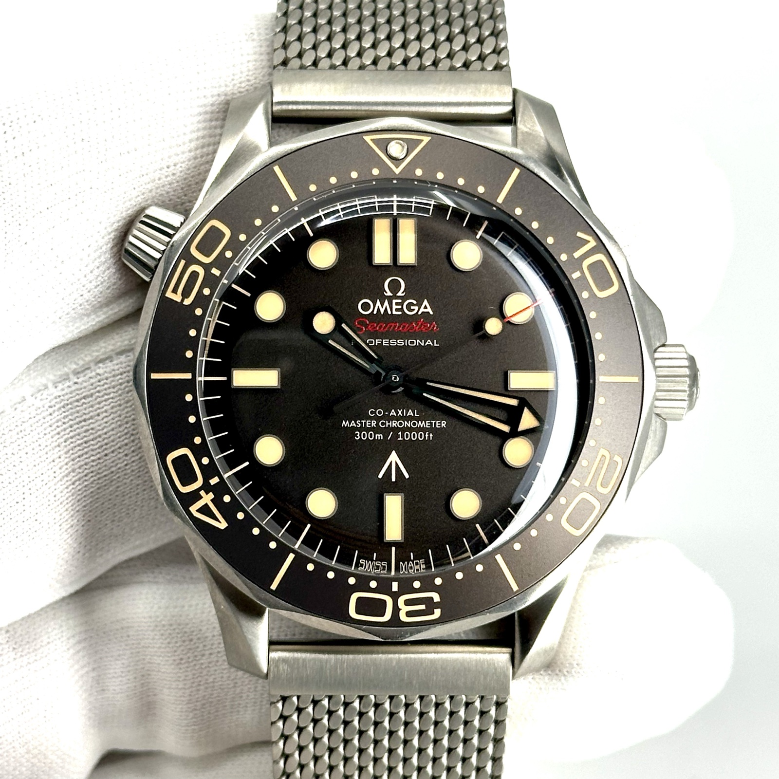 Omega Seamaster Diver 300M 007 Edition — image 1 of 7